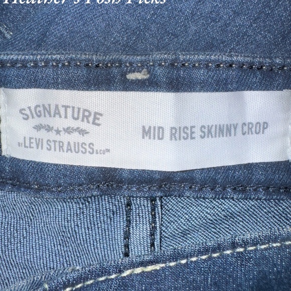LEVI SIGNATURE MID RISE SKINNY CROP SIZE 14 - Picture 4 of 6